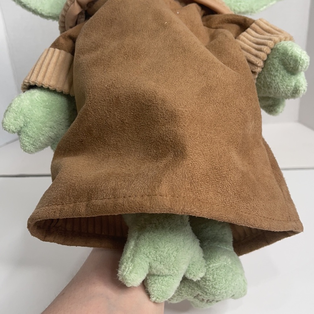 STAR WARS YODA SCENTSY BUDDY PLUSH W/ SACHET - Picture 7 of 11